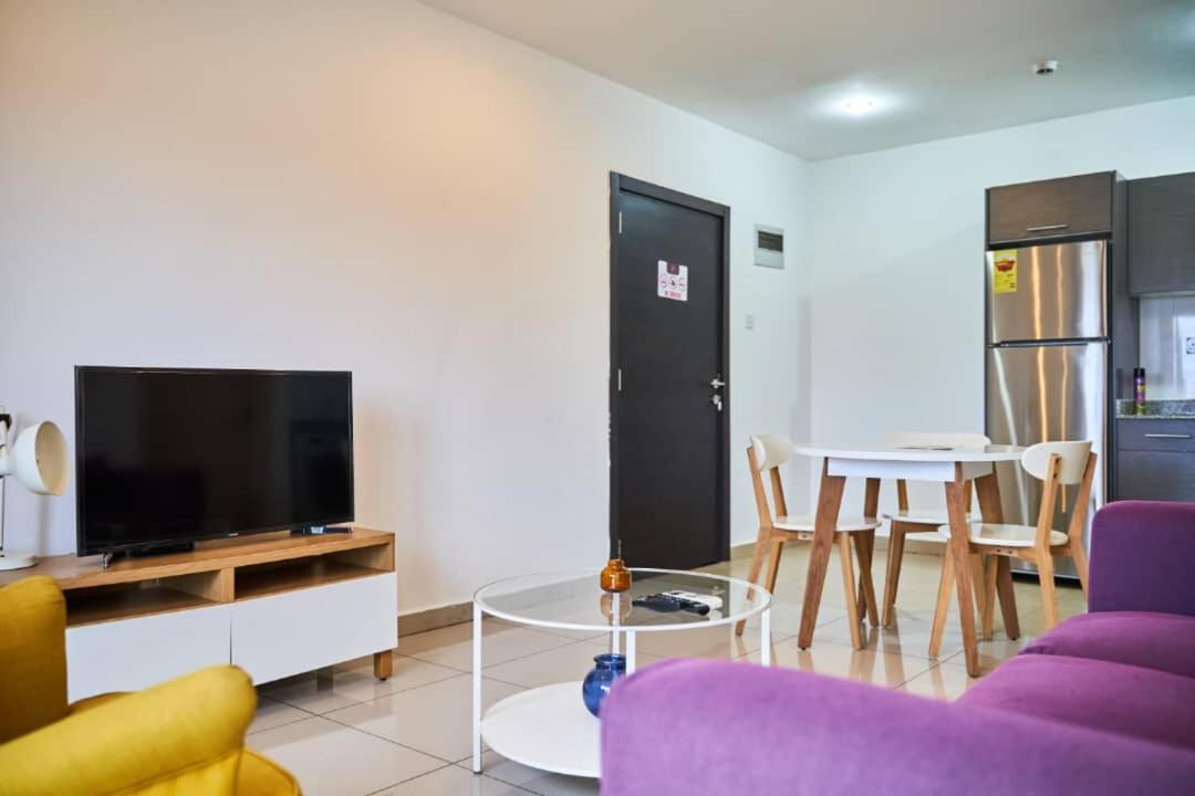 The Gallery Luxury Suites Cpg Ист-Легон Экстерьер фото