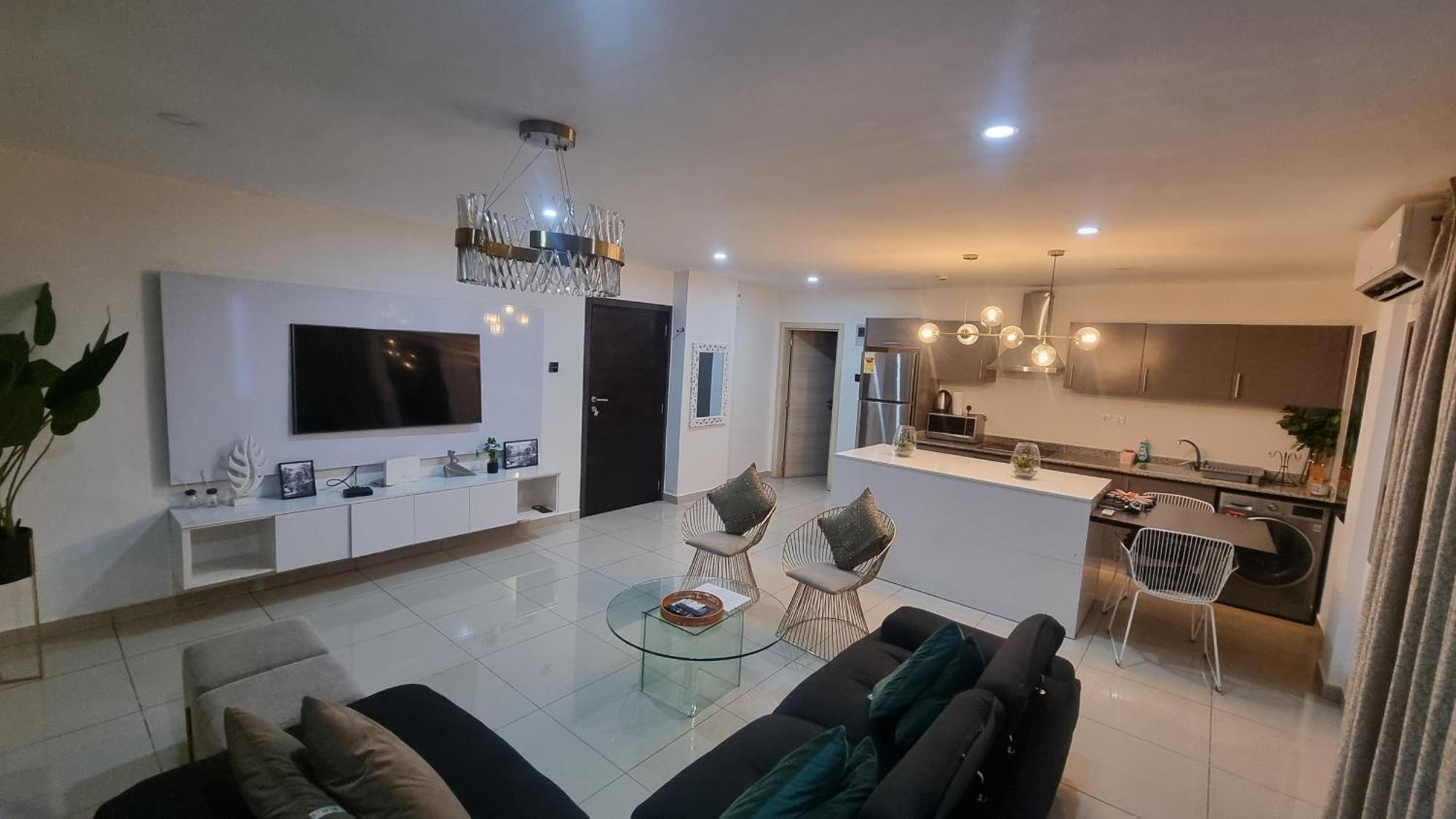 The Gallery Luxury Suites Cpg Ист-Легон Экстерьер фото