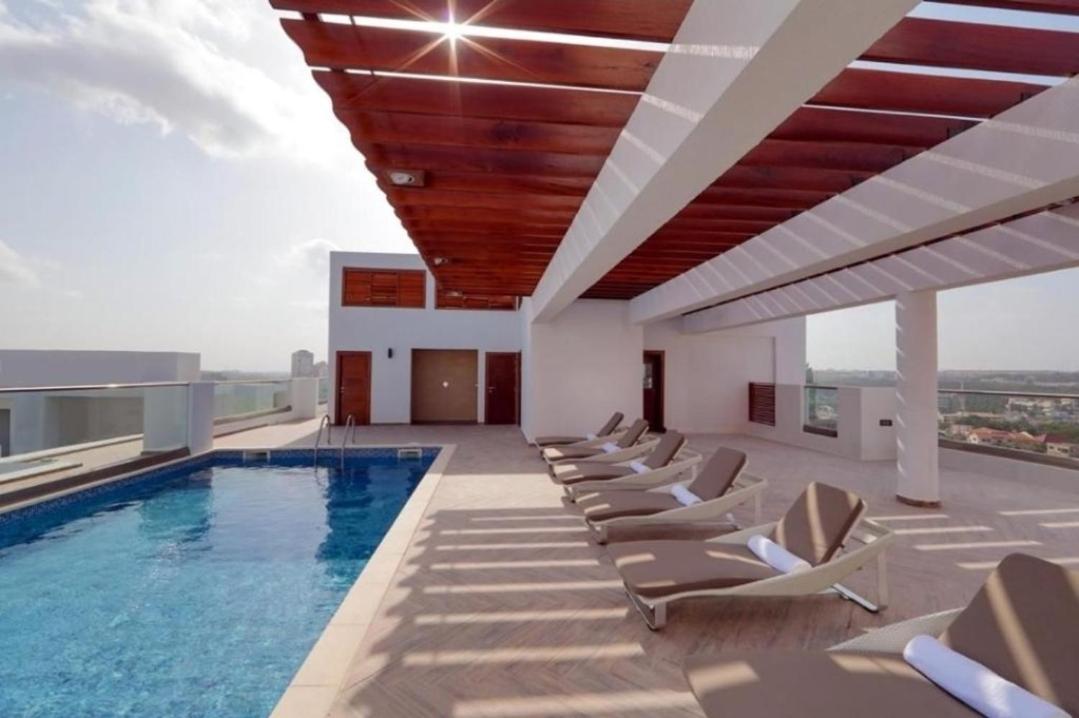 The Gallery Luxury Suites Cpg Ист-Легон Экстерьер фото